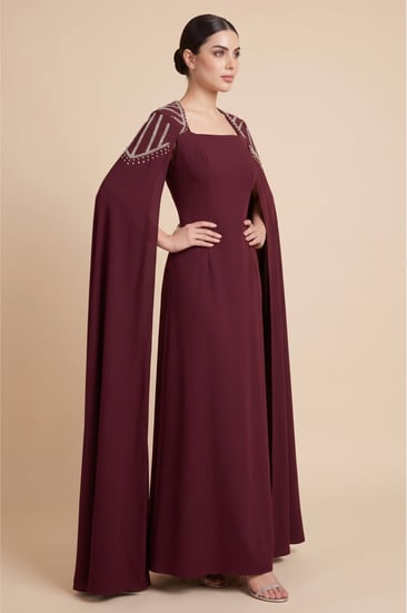 فستان ماكسي كيب مزين بالفصوص