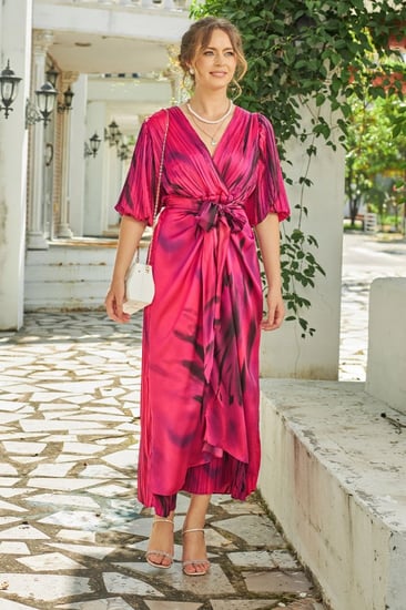 فستان ميدي باكمام بف مموج اللون