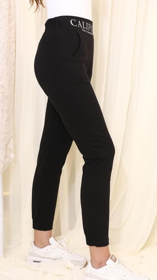 بنطلون كاجوال أسود بخصر مطاطي مطبوع وتصميم أنيق