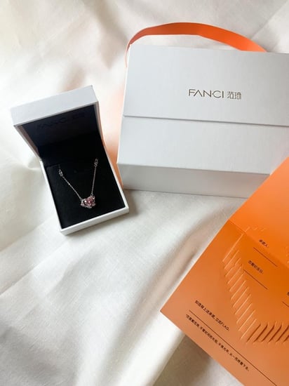 سلسال مستوحى من فانسي