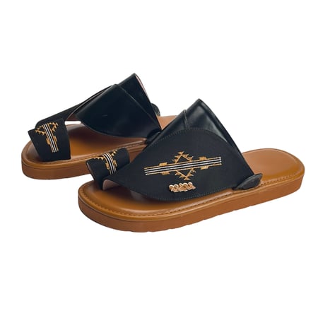 حذاء رجالي لون أسود