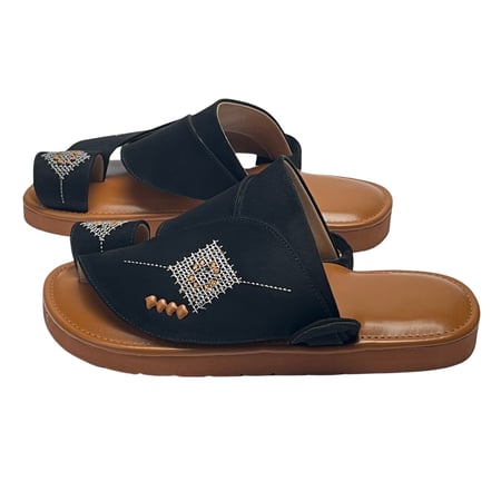 حذاء رجالي مخمل لون أسود