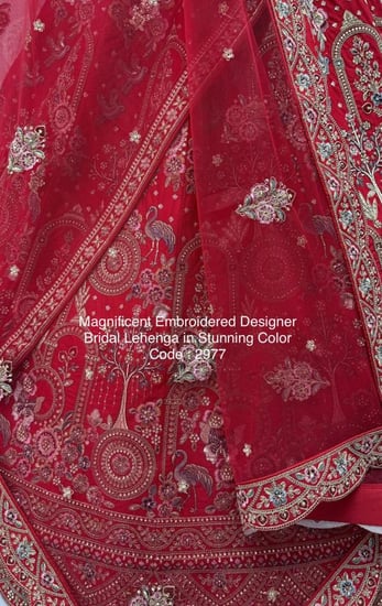 ساري عروس ملكي