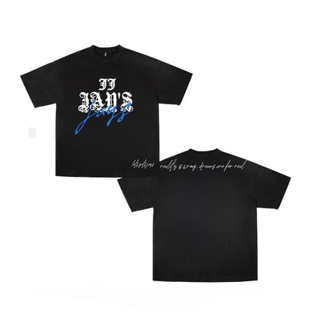 Black t shirt