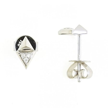 حلق بشكل مثلث مرصع بألماس مدور