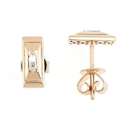 حلق صغير مستطيل بألماس باجيت