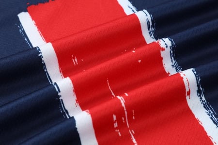 تيشيرت باريس سان جيرمان الاساسي  2025