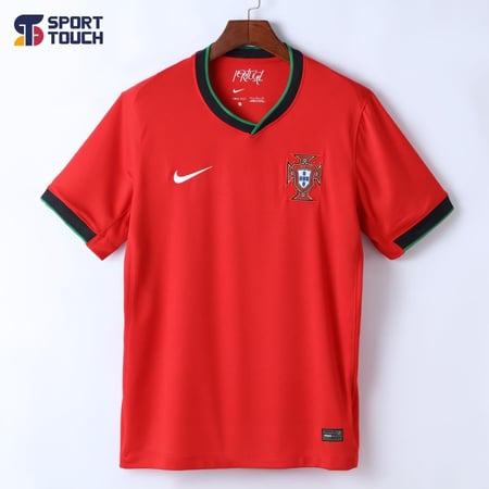 طقم اطفال البرتغال الاساسي 2025