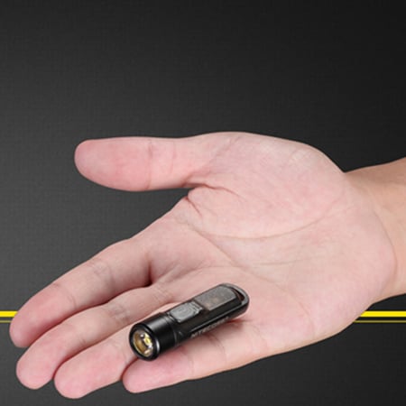 كشاف يد صغير