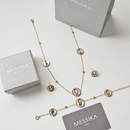 طقم  ماركة - Messika