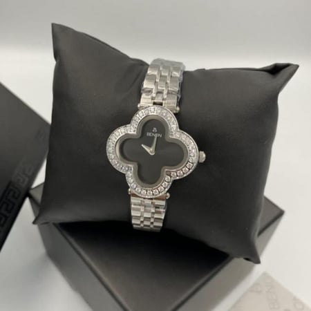 ساعة ماركة بينون موديل فان كليف فضي مينا اسود