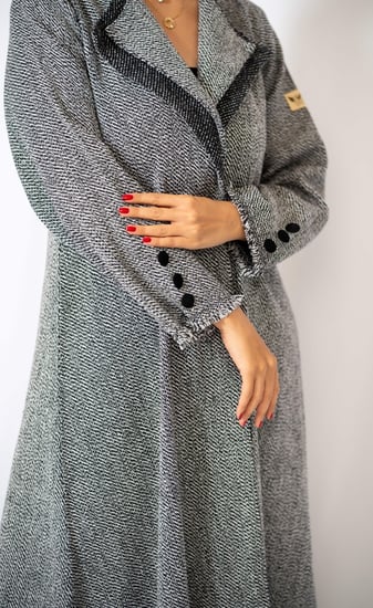 قري ونتر بيرل Grey Winter Pearl عباية شتوية