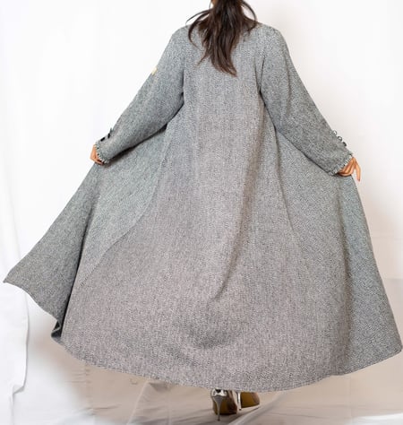 قري ونتر بيرل Grey Winter Pearl عباية شتوية