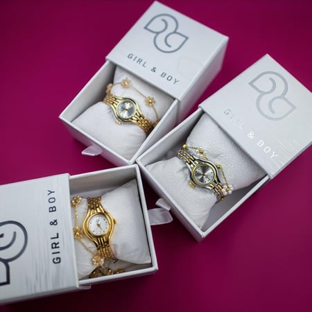 ساعة بناتية مع اسورة