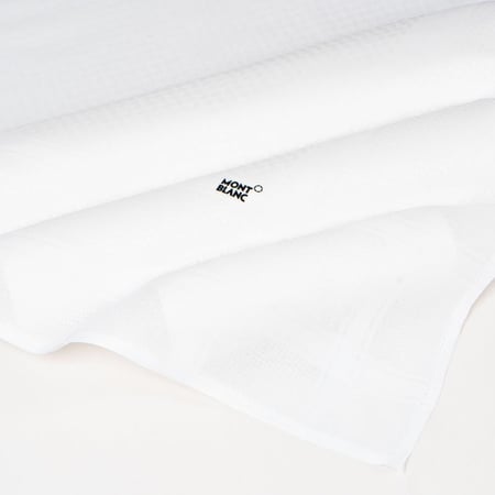 شماغ مونت بلانك أبيض