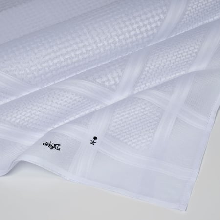 شماغ ملكي أبيض السمو الجديد  2026