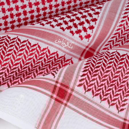 شماغ ملكي خاص كلاسيك لون خاص ختم ابيض