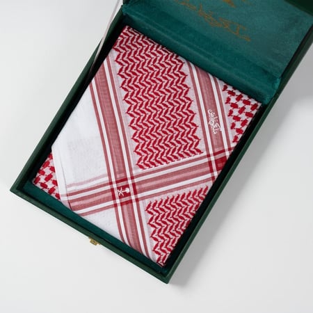 شماغ ملكي خاص الجديد اصدار 2026 ختم أبيض