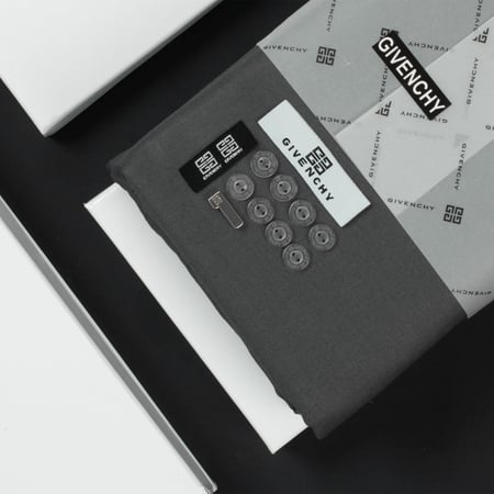 قماش جيفنشي شتوي  رصاصي غامق 2025