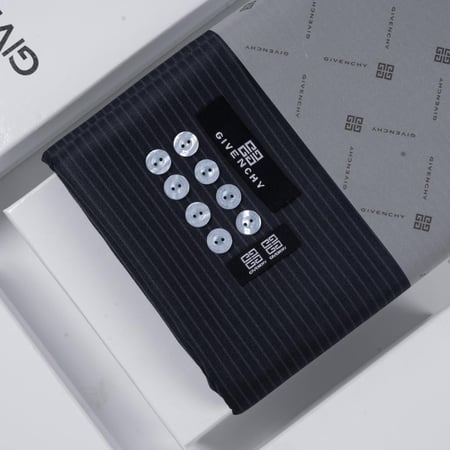 اقمشة جيفنشي شتوية مقلمة