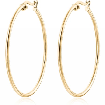 حلق ذهبي كبير