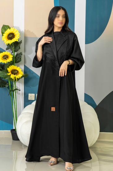 عبايات شتويةكلوش مناسبات شك خرز كرستال ملونه ساترة دوامات جاكار عباية