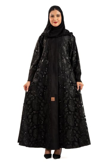 عباية أريج شتوية بدانتيل مطرز بالخيوط والترتر