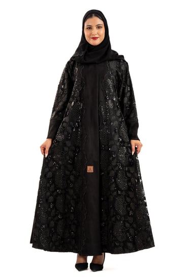 عباية أريج شتوية بدانتيل مطرز بالخيوط والترتر