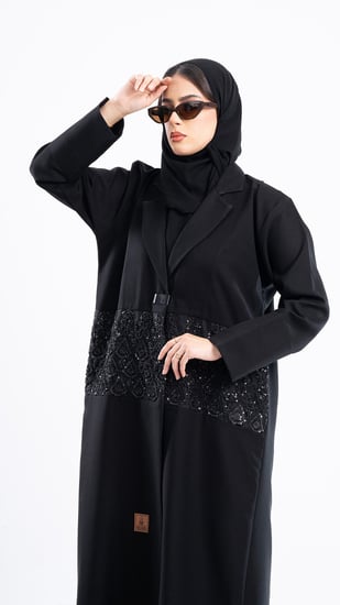 عباية أنسام بشك خرز اسود