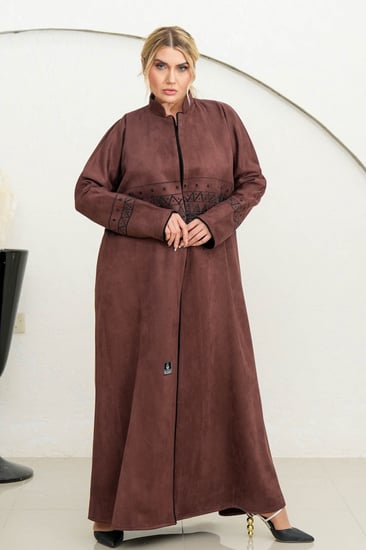 عبايات شتويةكلوش مناسبات  شك خرز كرستال ملونه ساترة دوامات جاكار عباية