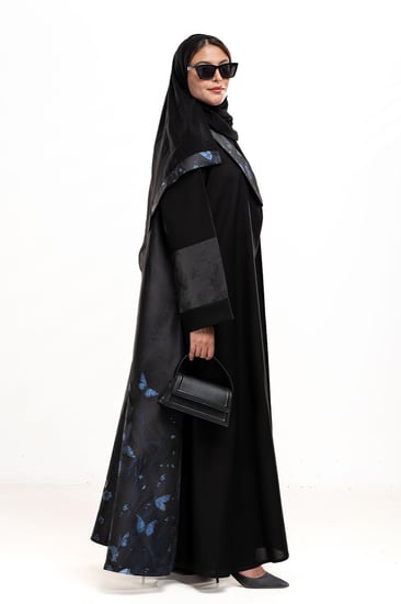 عباية الفراشة باللون الكحلي