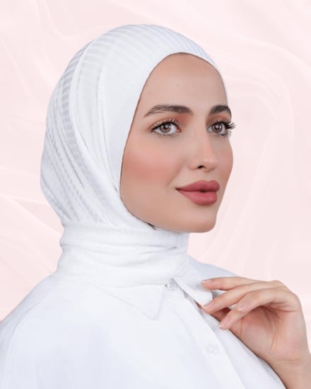 حجاب طباقي بكبسات خلفية (سهل الأرتداء)