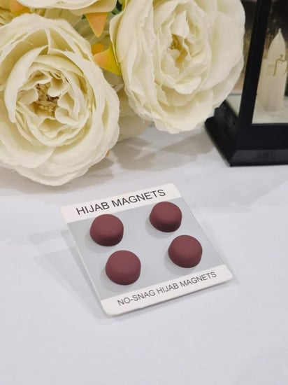 مغناطيس الحجاب