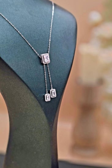 قطرات النور قلاده فضه 925