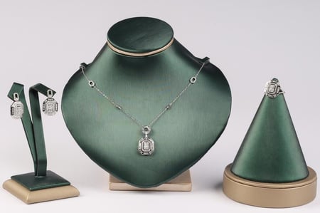 نوار ديكو نصف طقم فضه 925 قلاده و خاتم واقراط