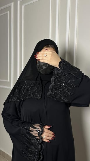 عباية نص كلوش بتدخيلة عريضة-962