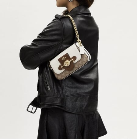 شنطة COACH نسائية