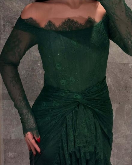 فستان دانتيل وفصوص