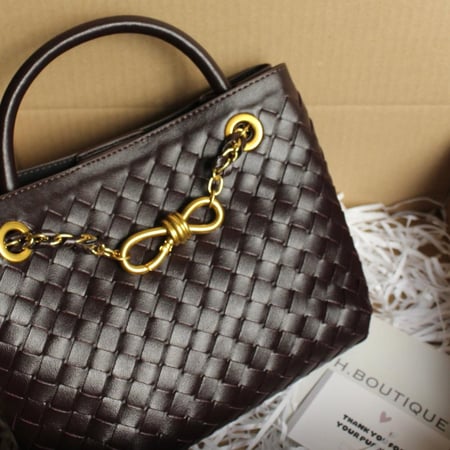 انديامو لون عودي