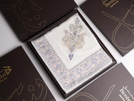 شال صوف كشميري D10