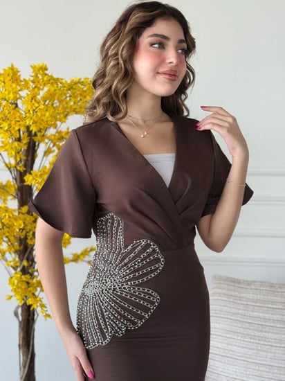 فستان بتصميم مجسم أنيق