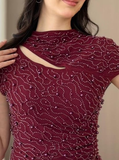 فستان أصداء الفخامة