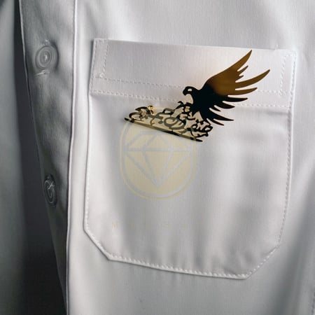 بروش مطلي بالذهب بالأسم حسب طلبك