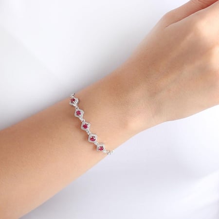 أسورة أنت حبيبي