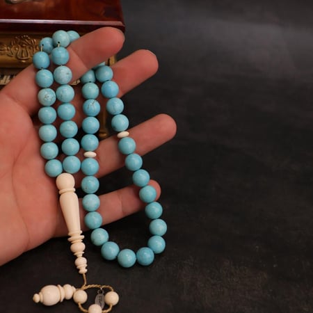 سبحة الفيروز مع طقم ناب فيل ١٠ ملي