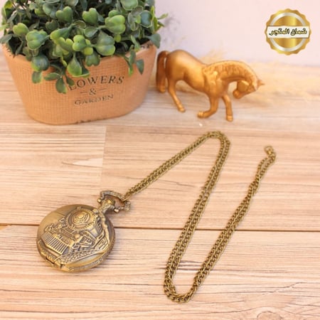 ساعه شكل قطار