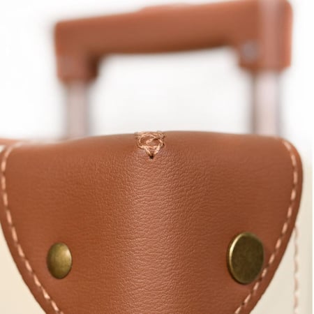 مجموعة شنط سفر كلاسيكية من يونيووكر UNIWALKER، شنطة سفر كلاسيكية مع عجلات دوارة وقفل تي اس ايه وشنطة حمل للنساء والرجال, بيج ، 4 قطع