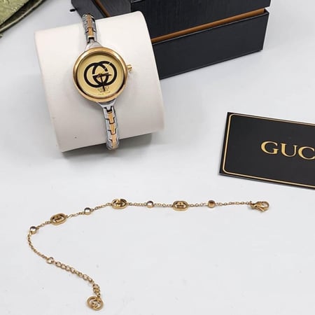 ساعة جوتشي مع الاسواره