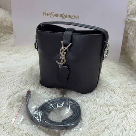 شنطة اف سان لوران