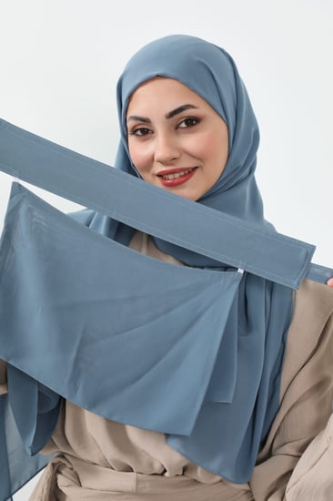 طرحة ونقاب لبني